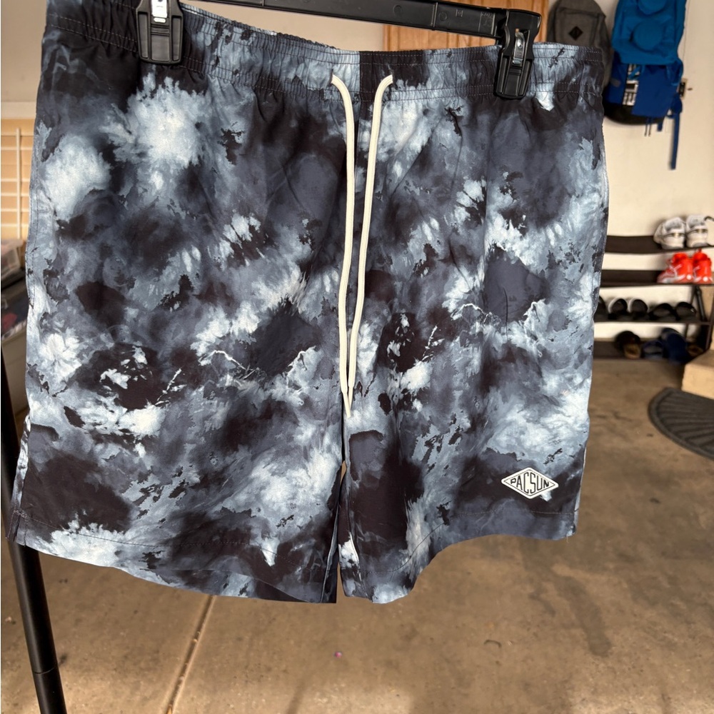 Swim shorts